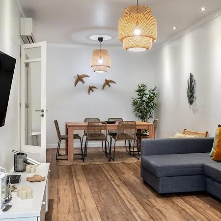 T2 With Ac And Patio Near Av Da Liberdade Apartment