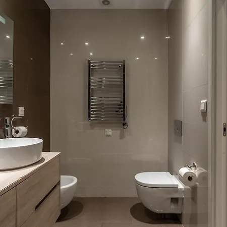 شقة T2 With Ac And Patio Near Av Da Liberdade By Lisbeyond Lisboa